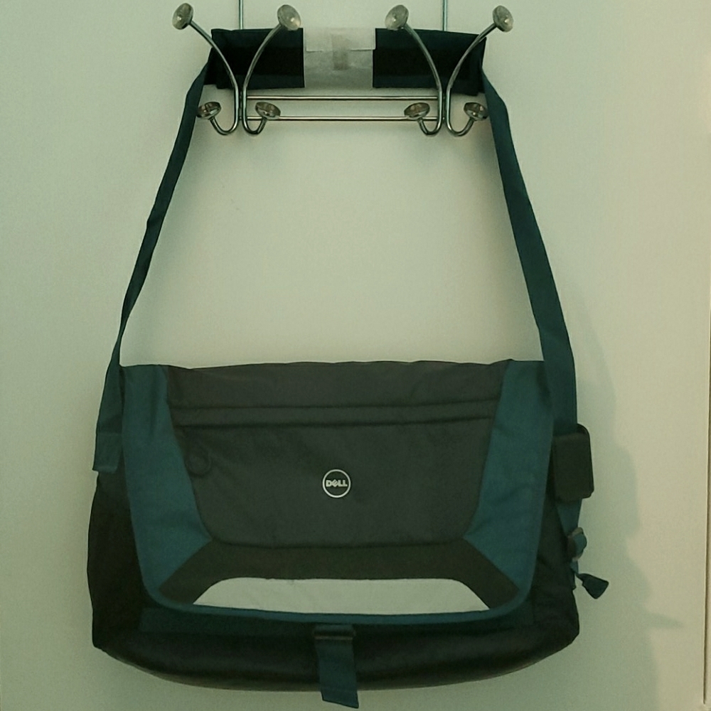 Dell Laptop & Tablet Cross Body Bag